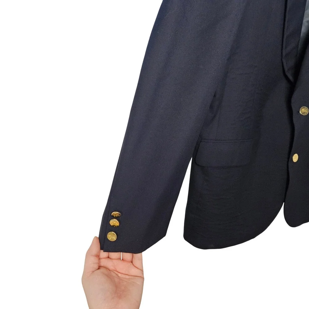 Vintage Burberrys' Navy Blue Wool Mens Blazer Size 44 Classic Crest Buttons